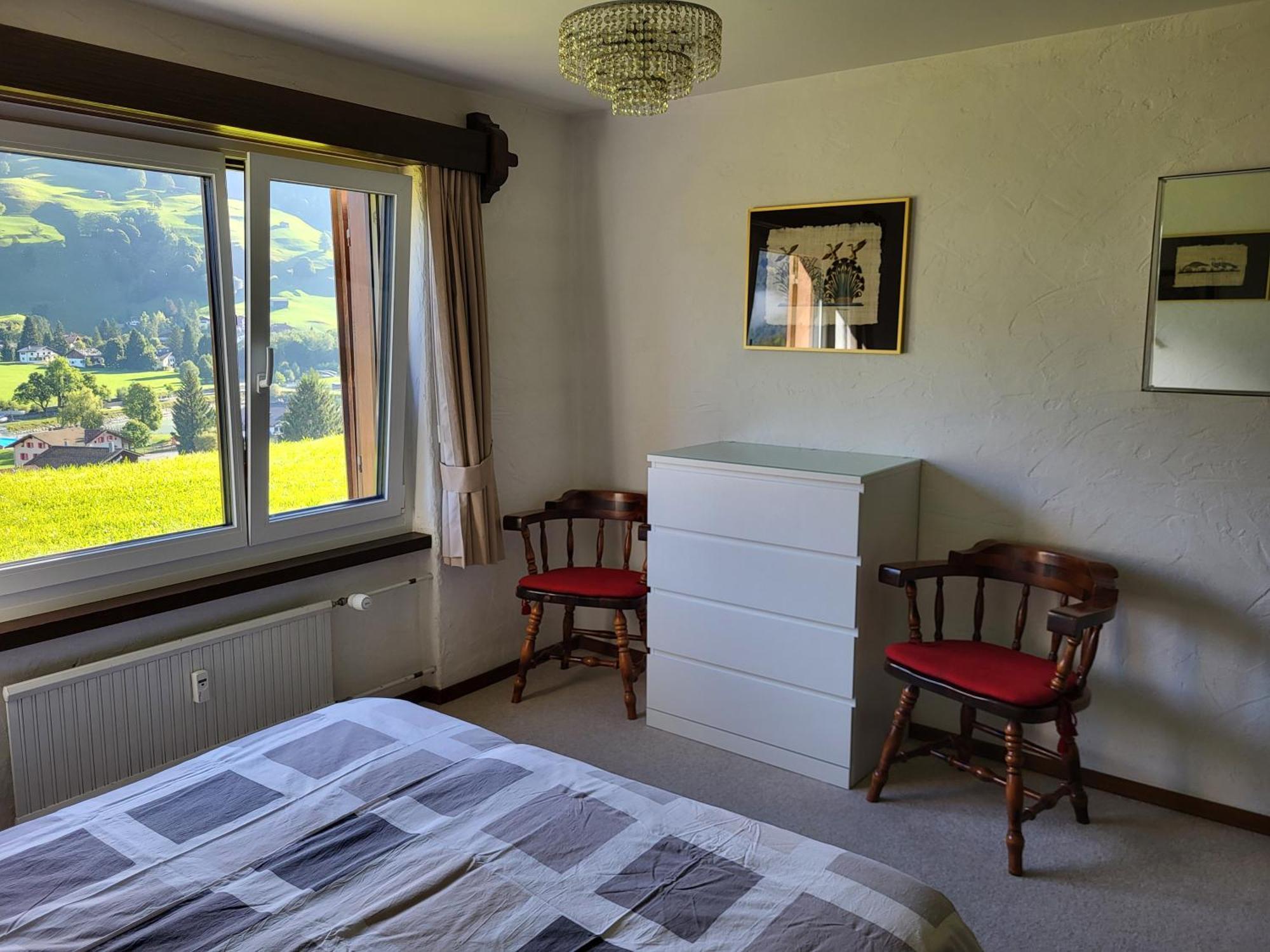 Appartement In Hus Signal Met Prachtig Uitzicht Op De Bergen 클로스터스 외부 사진